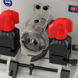 An-San Key Carisma S Key Cutting Machine - 2